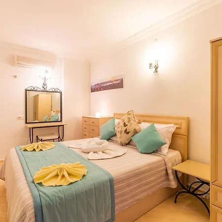 Duplex With Roof Terrace & Panoramic Sea View Apartman