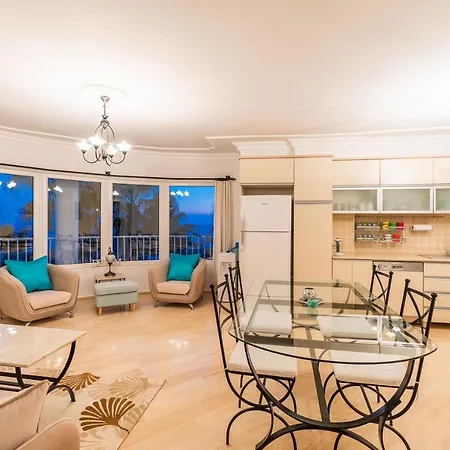 Duplex With Roof Terrace & Panoramic Sea View Apartman Kaş