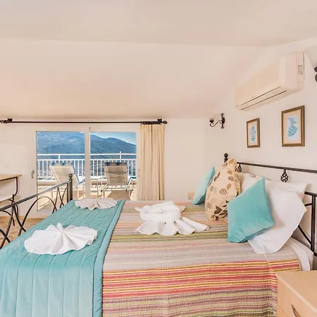 Apartman Duplex With Roof Terrace & Panoramic Sea View